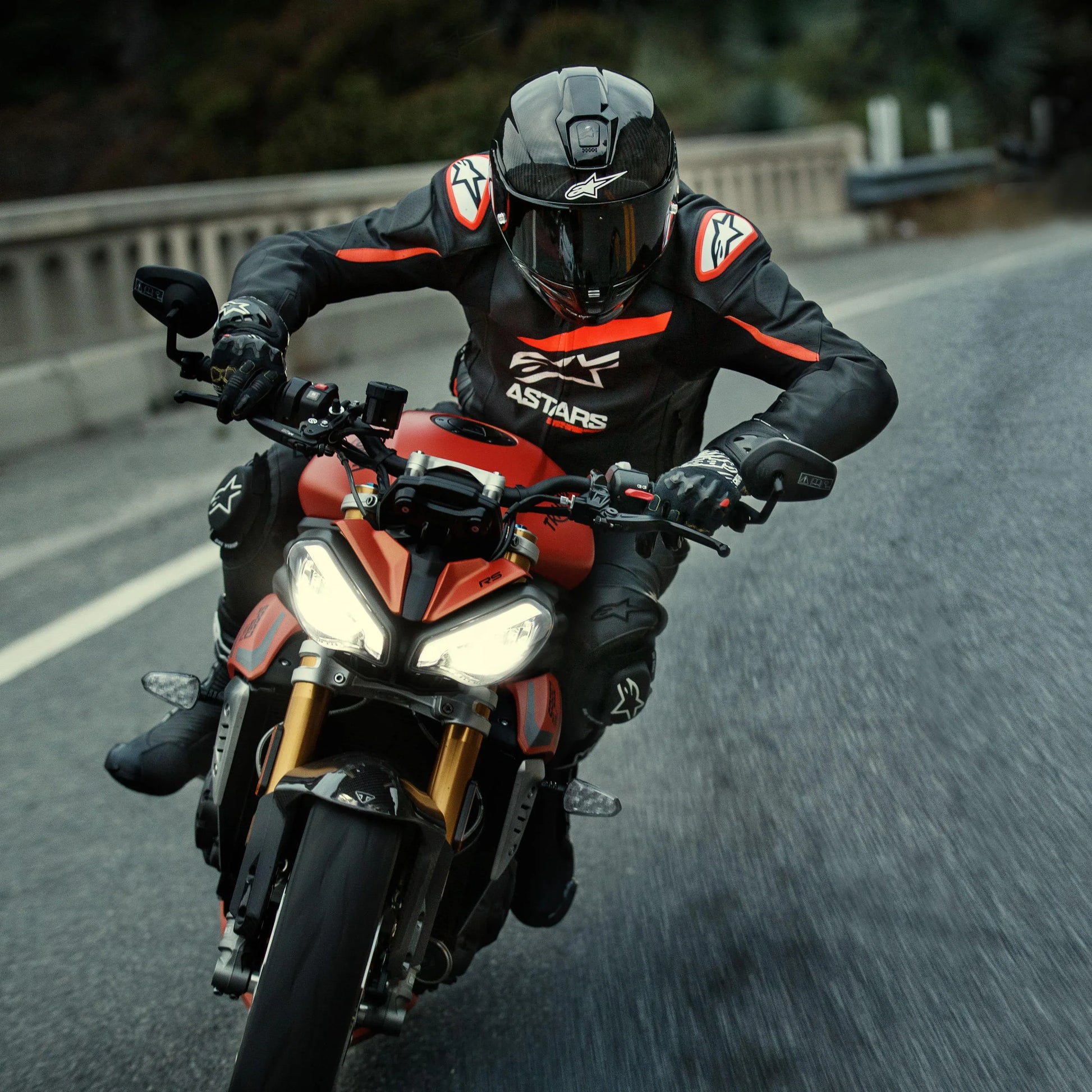 GP Plus R V4 Rideknit Leather Jacket-Motorcycle Race Suit